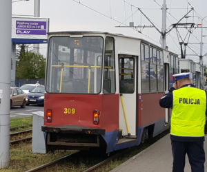 Zderzenie tramwajów na ul. Fordońskiej w Bydgoszczy [ZDJĘCIA]
