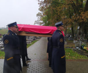 Pogrzeb strażaka, który zginął podczas gaszenia pożaru w Nisku