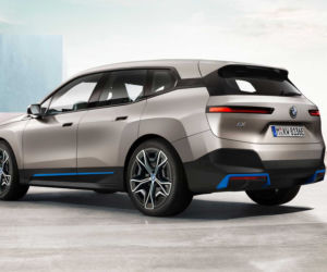 BMW iX