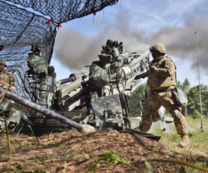 USA wydały miliardy na amunicję. Produkcja 155 mm wciąż daleko od celu
