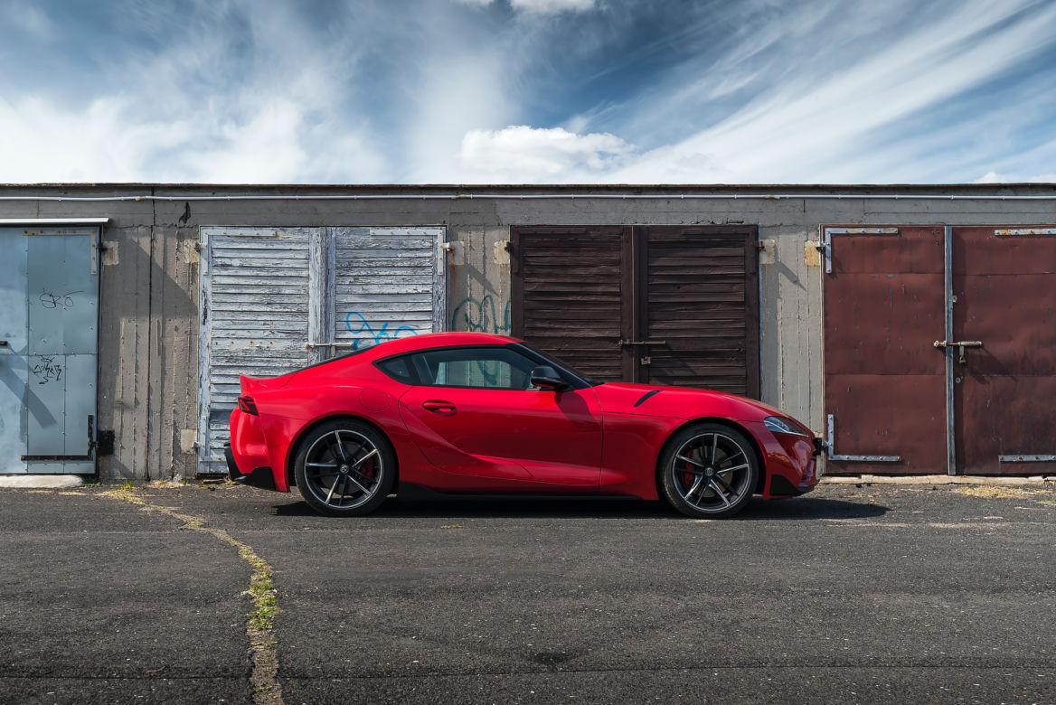 Toyota GR Supra 3.0 R6 Turbo 8AT