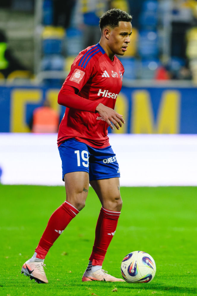 Arka Gdynia - Raków Częstochowa, zdjęcia kibiców i piłkarzy z meczu 17. kolejki PKO BP Ekstraklasy