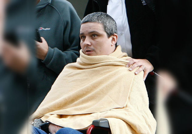 Morderca dzieci skatowany w więzieniu. Jego matka ma nadzieję, że teraz wreszcie umrze