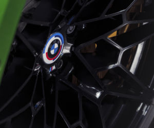 Klasyczne logo BMW z okazji 50-lecia istnienia BMW M GmbH