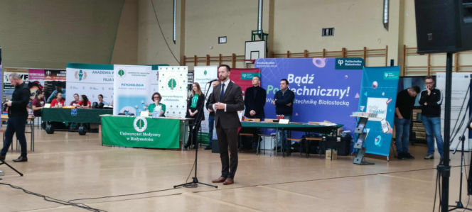 Spotkanie Edukacyjne w Łosicach z udziałem Barbary Nowackiej