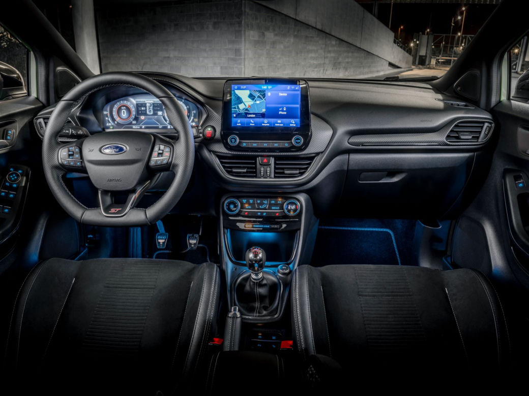 Ford Puma ST (2021)