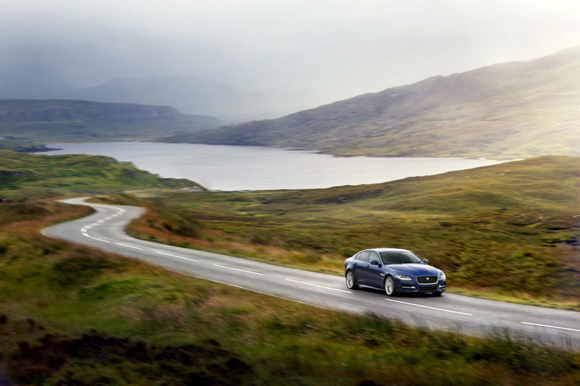 Jaguar XE 2015