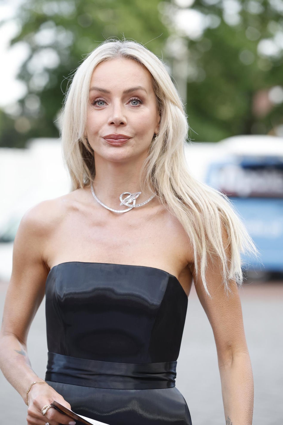 Ludzie w Opolu śpiewali za nich! "Starsi panowie" z Lady Pank roznieśli scenę!
