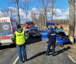 Wielochowo. Droga wojewódzka zablokowana po wypadku. Na miejscu lądował śmigłowiec [ZDJĘCIA]