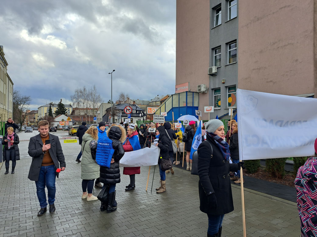 Protest pielęgniarek w Tarnowie
