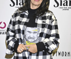 Markowska przytulała męża, Ostałowska zaskoczyła sylwetką, Ścibakówna błyszczała na premierze biografii Rewińskiego