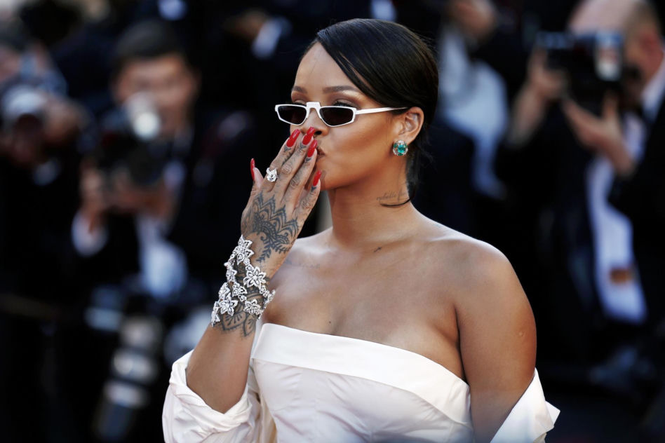 Rihanna urodziła