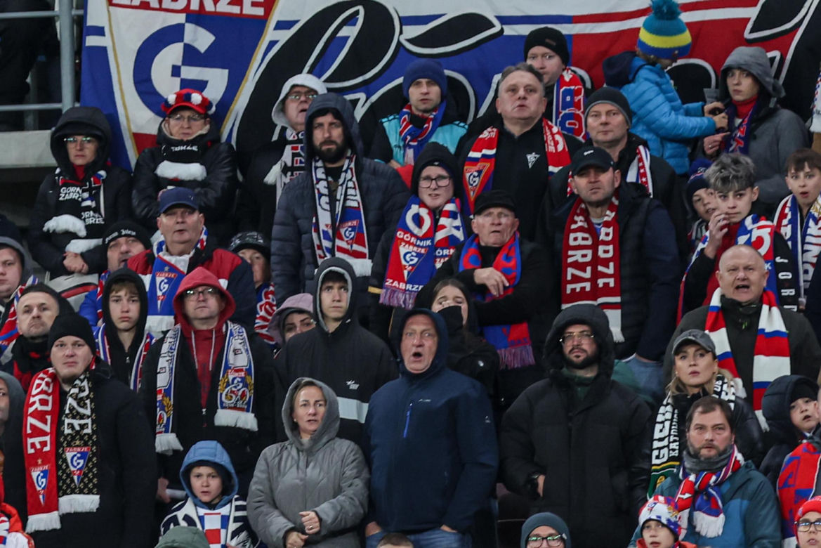 Górnik Zabrze - Jagiellonia Białystok, zdjęcia kibiców i zawodników z meczu 13. kolejki PKO BP Ekstraklasy
