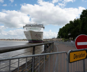 Badania potwierdziły na statku w Bordeaux przypadek wirusa powodującego zakażenie pokarmowe