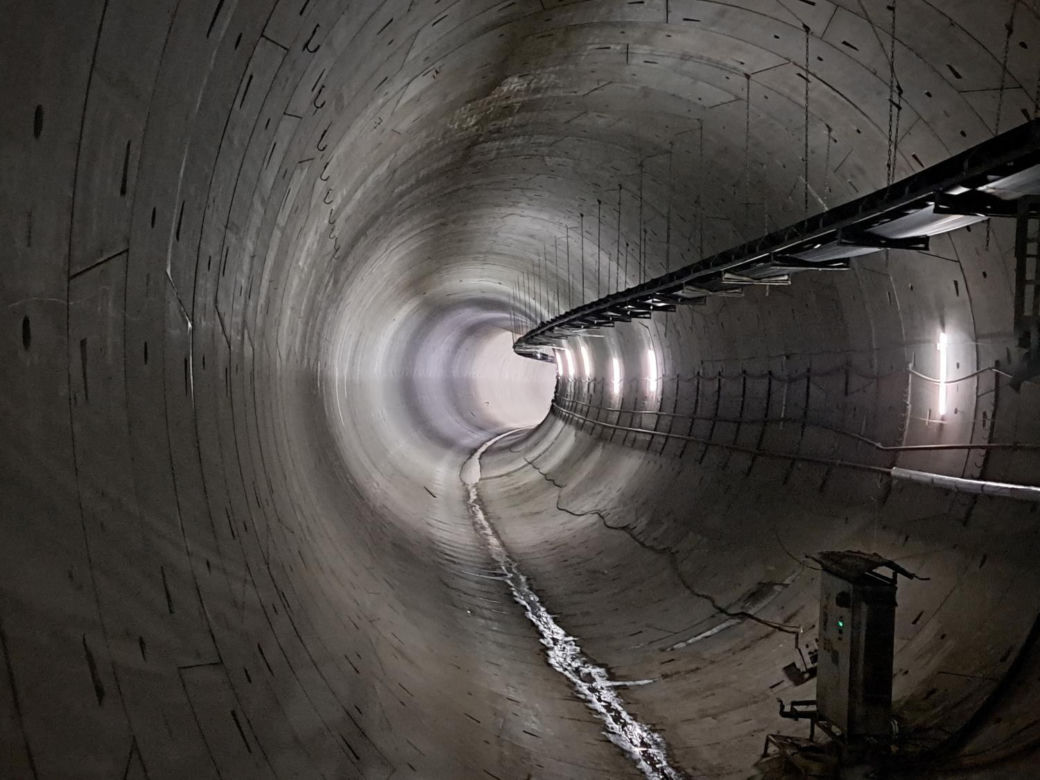 Trwa budowa tunelu kolejowego pod  Łodzią i stacji Łódź Koziny