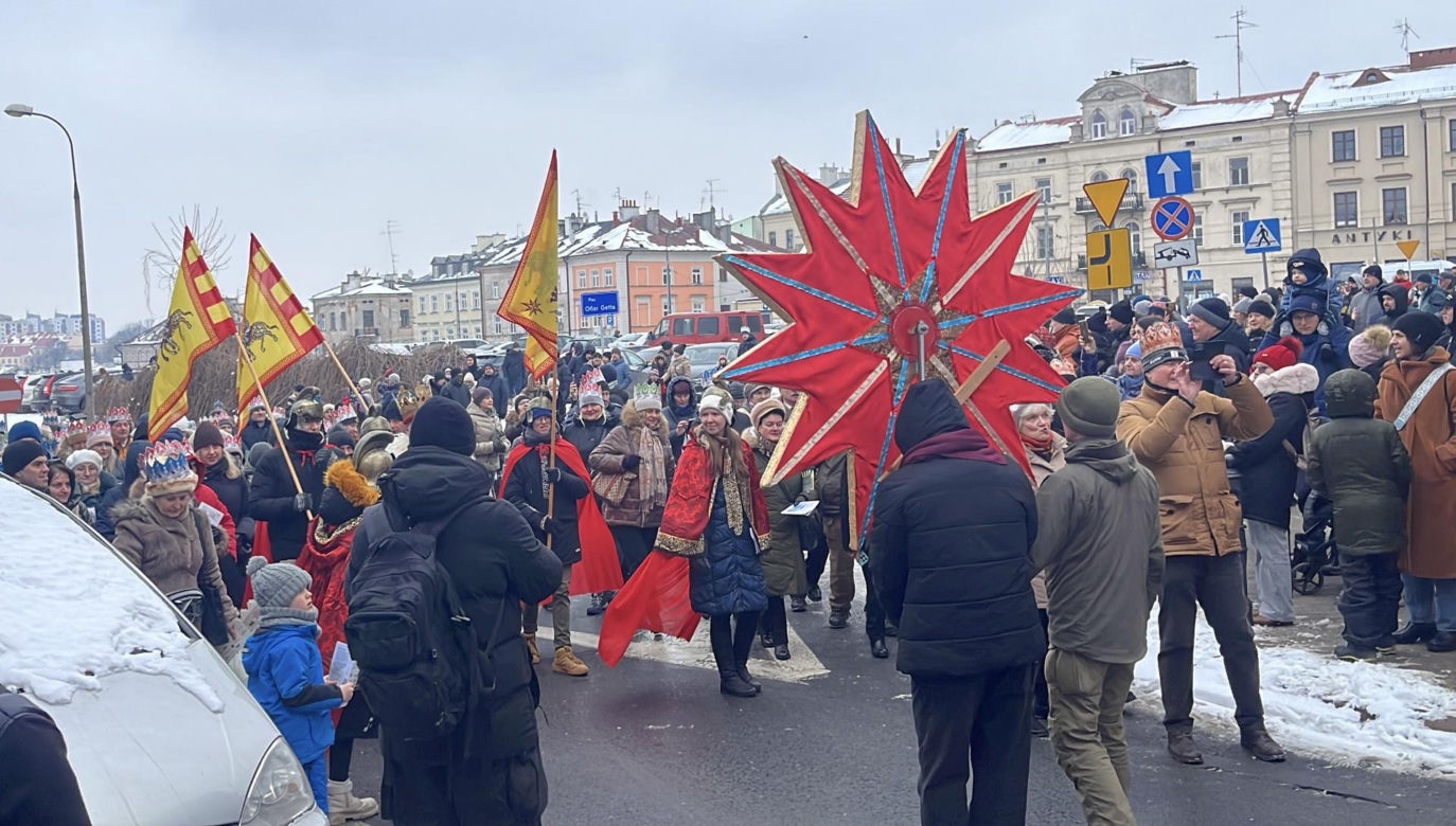 Tłumy na Orszaku Trzech Króli w Lublinie