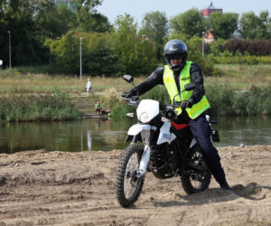 Policyjne off-roadowe motocykle Aprilia RX125