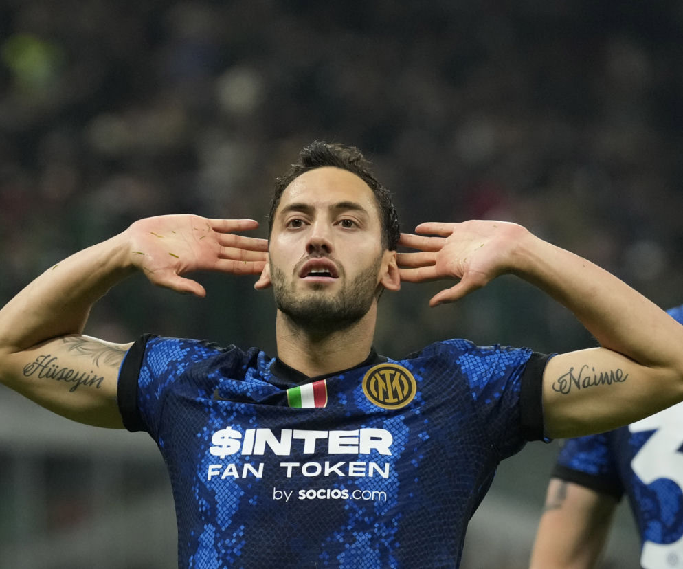 Hakan Calhanoglu