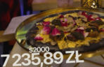 Książulo zapłacił prawie 8 tys. złotych za najdroższą pizzę na świecie. To co w niej znalazł obrzydziło internautów