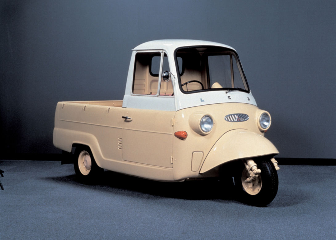 Mitsubishi Leo