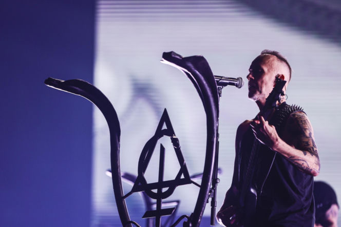 Kiedyś mroczny metalowiec z podziemia. Tak na przestrzeni lat zmieniał się Adam Darski z Behemotha