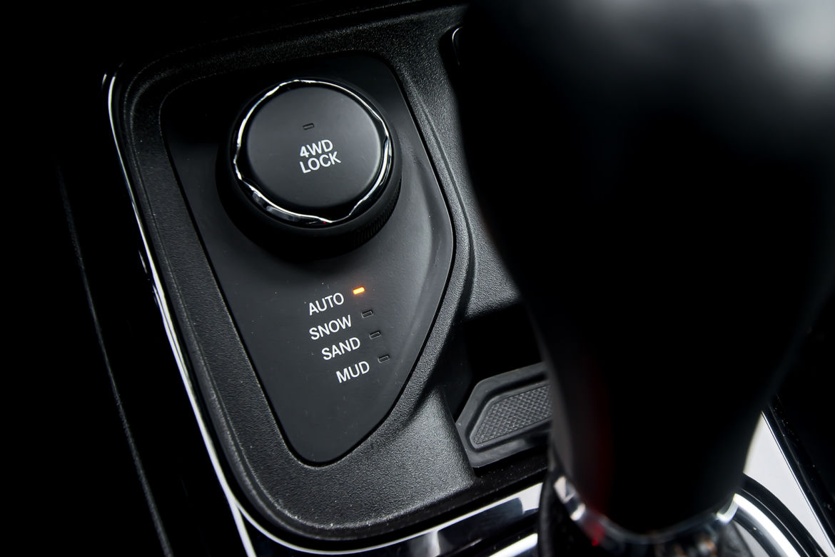Jeep Compass 2.0 MJD 140KM AT9 4X4 LIMITED