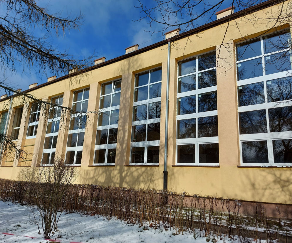 Remont Szkoły Podstawowej w Redle
