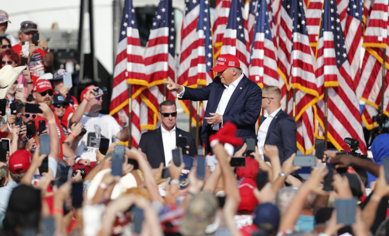 Próba zamachu na Donalda Trumpa. Były prezydent został postrzelony