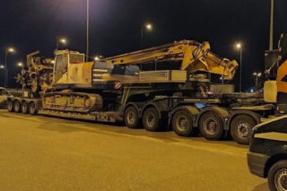 Pojazd ważył 100 ton, wyjechali nim bez zezwolenia! Interweniowali inspektorzy ITD. Znaleźli masę nieprawidłowości