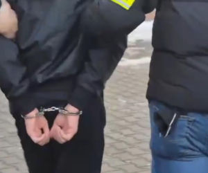 Brutalny atak na Targówku. Ranili 16-latka maczetą! Wstrząsające nagranie!