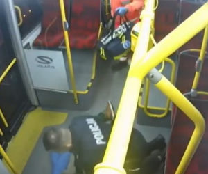 Dramatyczna akcja policji, w autobusie reanimowali mężczyznę