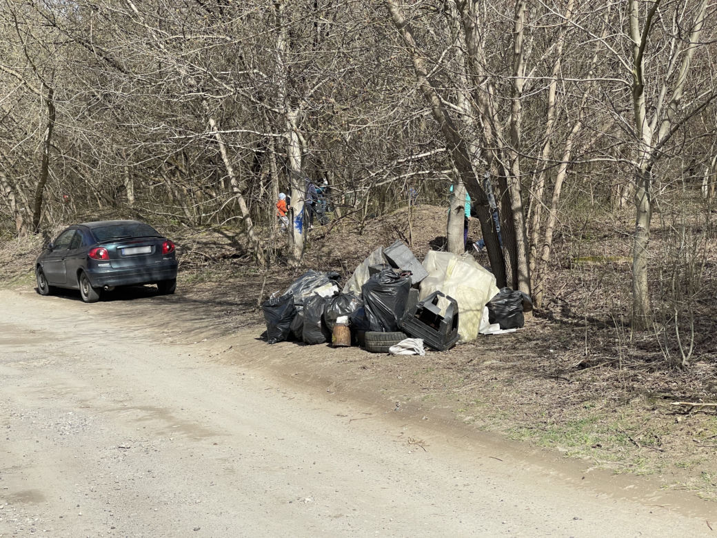 Mieszkańcy wzięli sprawy w swoje ręce i posprzątali Górkę Narodową. Pomogło im MPO