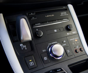 Lexus CT 200h F Sport 1.8 Hybrid 136 KM