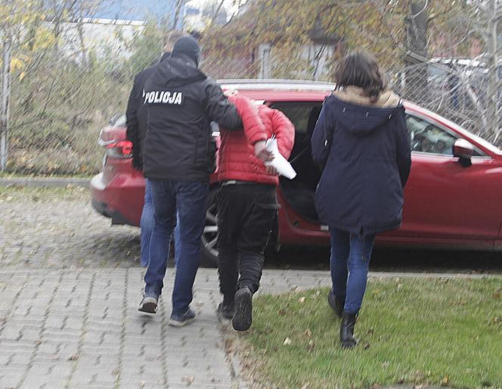 Zwłoki małego Leona zakopane za domem. Chłopczyk potwornie cierpiał przed śmiercią