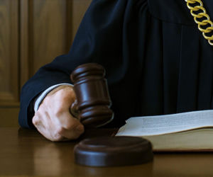 Zaatakowali aktywistów czytających Biblię. Sędzia nie miała wątpliwości