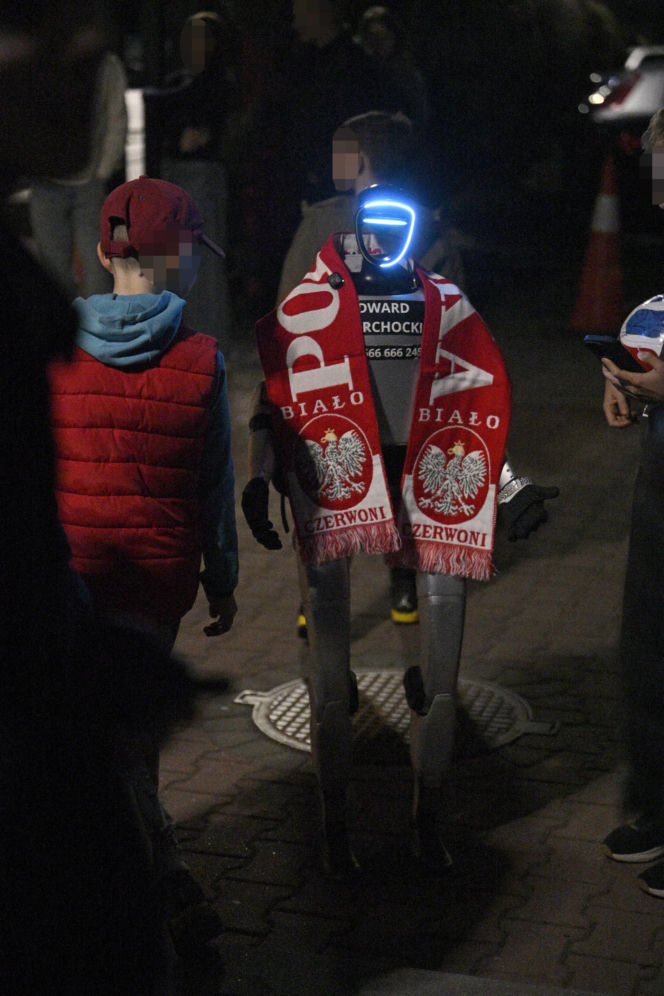 Robert Lewandowski w prywatnym wydaniu! Relaks przed meczem Szwecja - Polska