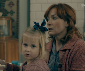Stulecie Winnych 3 sezon odc. 33. Mania (Magdalena Walach), Małgosia (Paulina Kinsner)