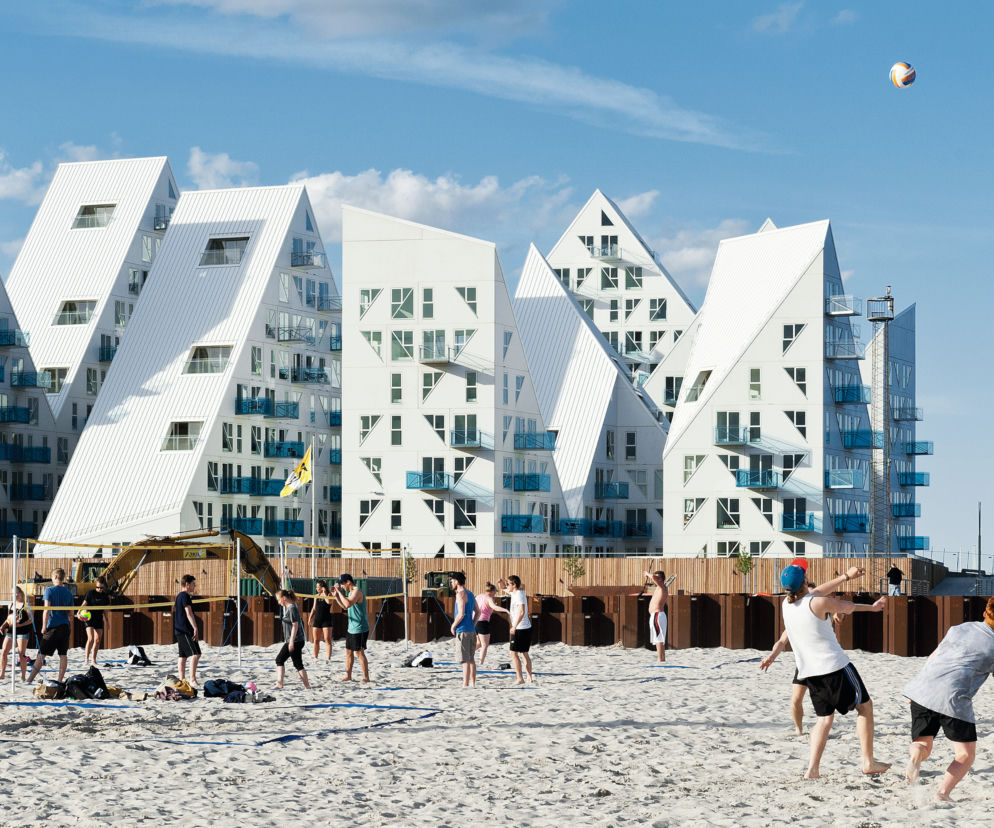 Zespół mieszkalny Isbjerget w Aarhus, proj. CEBRA, JDS Architects, Louis Paillard, SeARCH