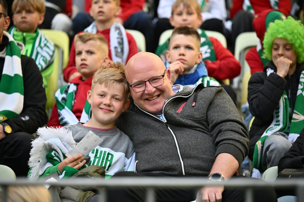 Lechia Gdańsk - Legia Warszawa: Zdjęcia kibiców z meczu 33. kolejki PKO BP Ekstraklasy