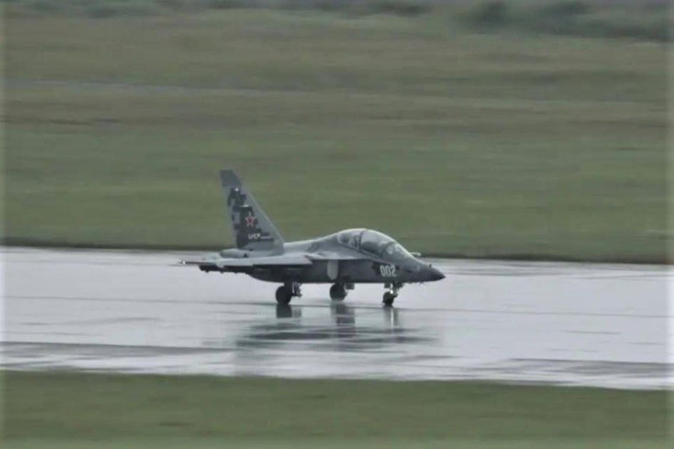 Jak-130M