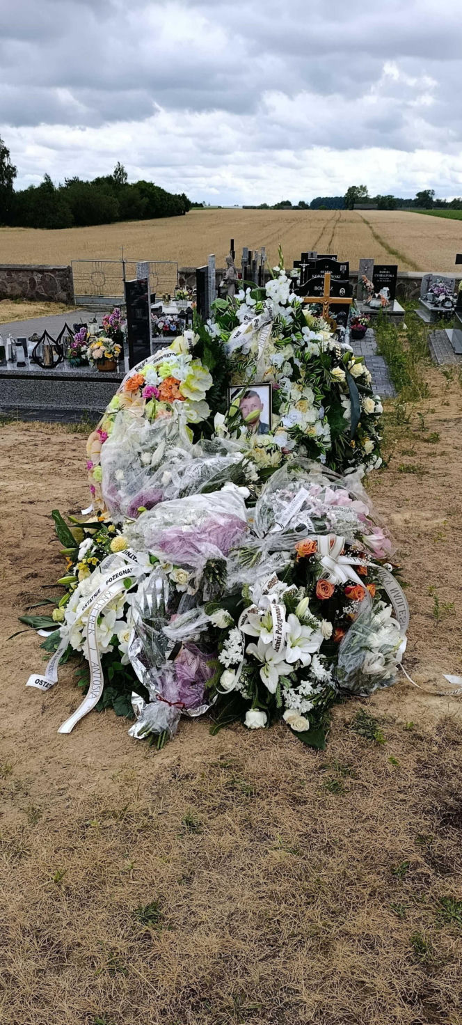Tragedia podczas wycinki drzew. Olbrzymi konar zmiażdżył Pawła w lesie