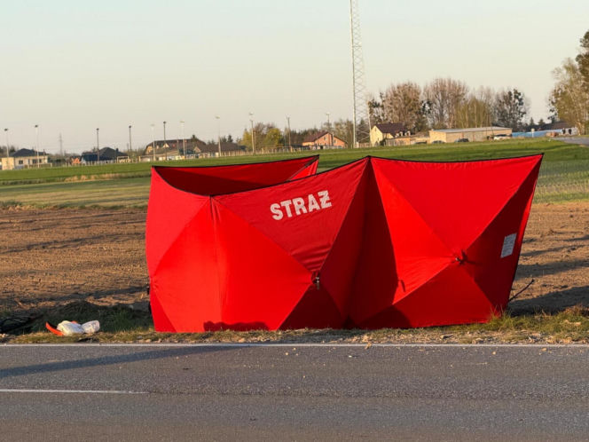 Dwa śmiertelne wypadki na drogach Mazowsza. Rowerzysta i motocyklista zginęli po potrąceniu