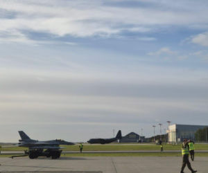 Błyskawiczne uzbrajanie polskich F-16. Procedura HOT ICT w akcji