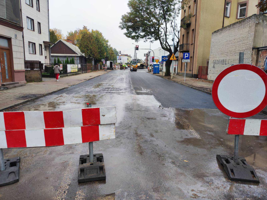 W czasie prac prowadzonych w rejonie ulic Piłsudskiego, Wojska Polskiego, Szkolnej i Warszawskiej kierowcy muszą korzystać z objazdu