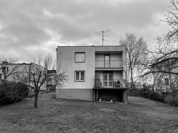 Metamorfoza domu kostki z lat 70.