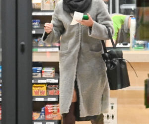 Małgorzata Kożuchowska tankuje za 425 zł.