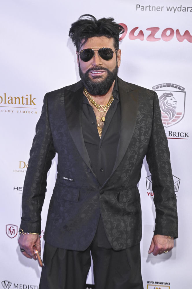 Wałęsa, Doda i Najman z żoną na gali "Osobowości i Sukcesy"