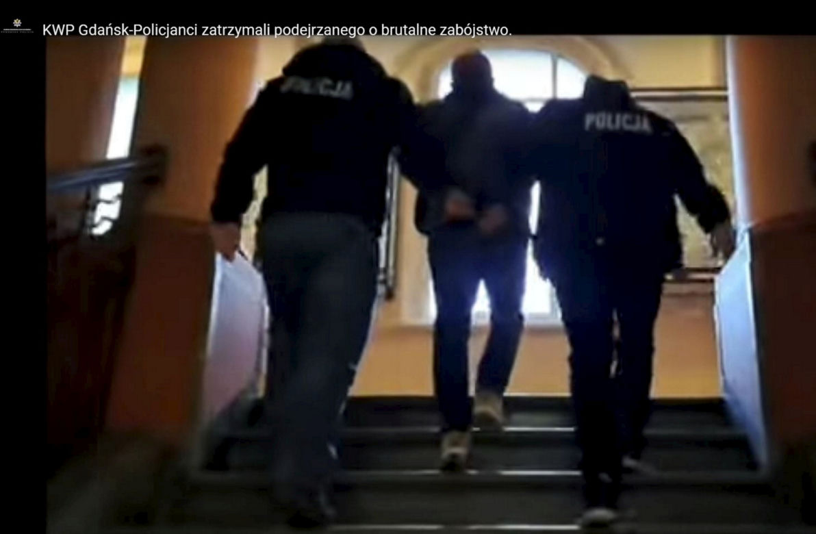 Brutalny mord na działkach w Rumi. Zabił go siekierą i próbował ukryć zwłoki