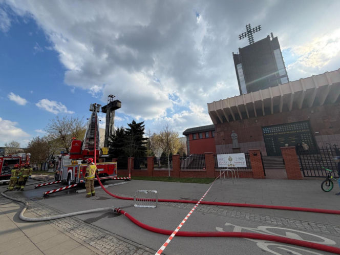 Pożar krzyża Mokotów