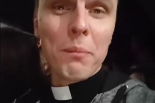 TVN przesadził? Ksiądz w programie o zdradzie i manipulacji